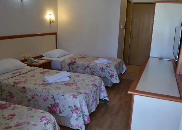 Grand Milano Hotell Ayvalı