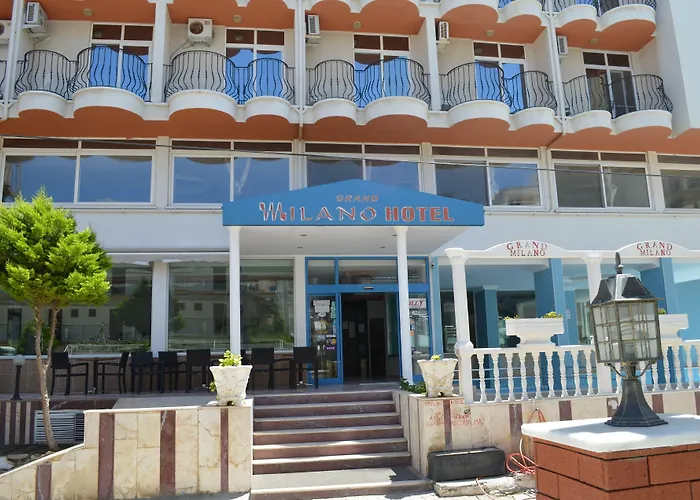 Grand Milano Hotell 3*