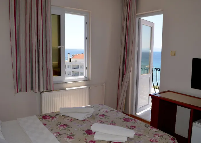 Grand Milano Hotell Ayvalı