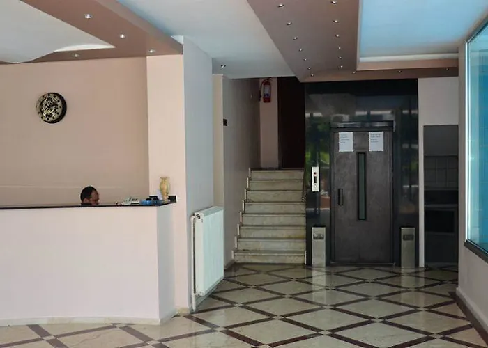 Hotell Grand Milano 3*