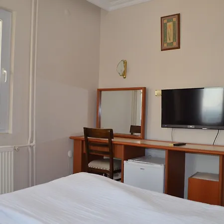 Grand Milano 3* Ayvalı