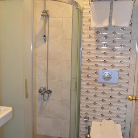 Grand Milano 3* Ayvalı