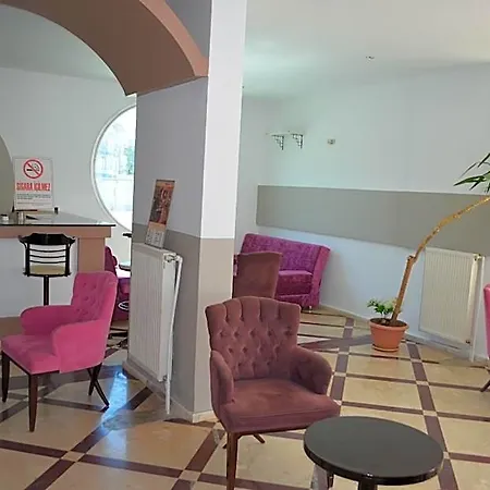 Grand Milano Hotel