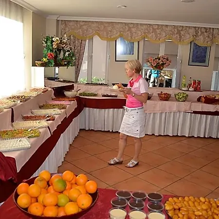 Grand Milano 3*