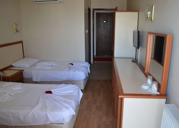 Grand Milano Hotel 3*